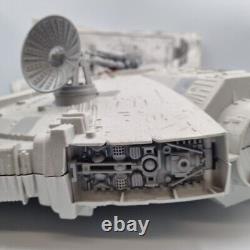 Vintage 1995 Boîte Kenner Star Wars Millenium Falcon Électronique Guerre Stellari