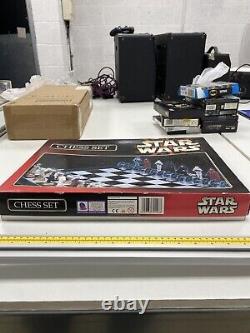 Vintage 1999 Star Wars Trilogy Chess Set Boxed Rare Collectors Set A La Carte