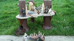 Vintage Kenner Star Wars Ewok Village 1983 Playset Ewok Figurines Jouet