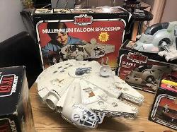 Vintage Original Star Wars Figures Millennium Falcon Slave1 Palitoy Kenner