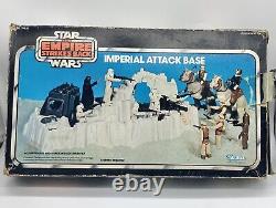 Vintage Star Wars Imperial Attack Base Entièrement Complète Avec Des Inserts De Boîte