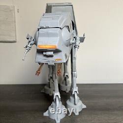 Vintage Star Wars Kenner AT-AT Walker dans sa boîte d'origine en excellent état RARE