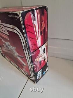 Vintage Star Wars Kenner Canada GDE Single LP Red Box X-wing 
 <br/>


<br/>   	Star Wars Kenner Canada Vintage GDE Boîte Rouge X-wing à un seul LP