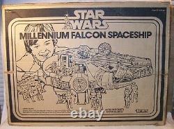 Vintage Star Wars Millennium Falcon Avec Boîte! 1979 Complet, Beau