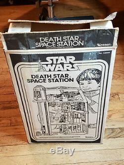 Wars Vintage 1977 Étoiles Death Star Station Complète Play Set __gvirt_np_nn_nnps<__ Avec La Boîte Et Corde